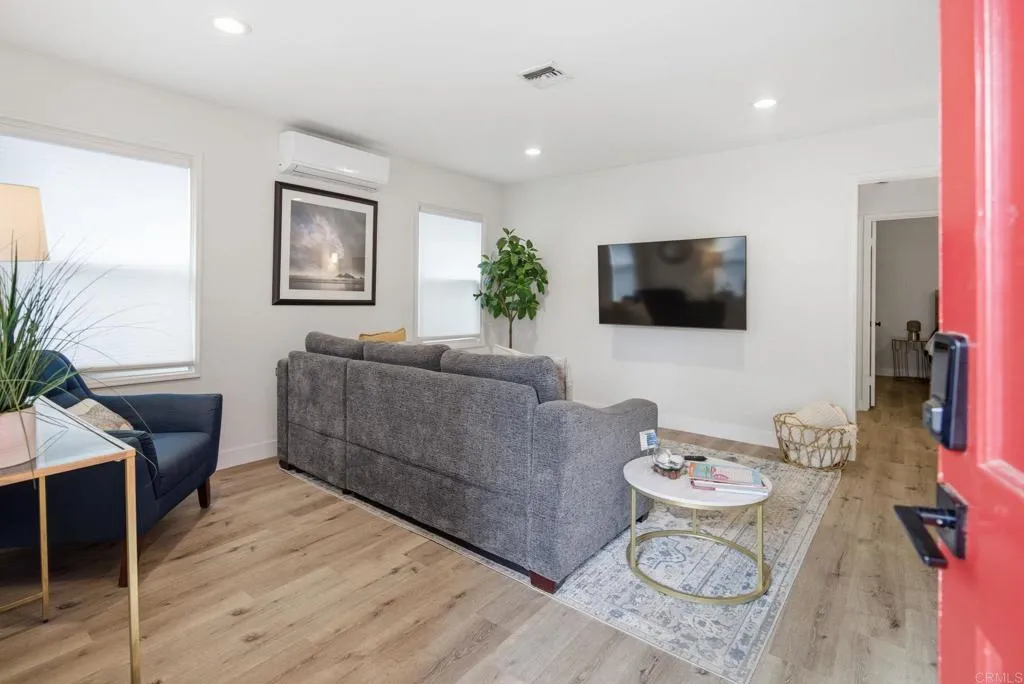 Photo #5: PTP2600199 Listing: Photo #5