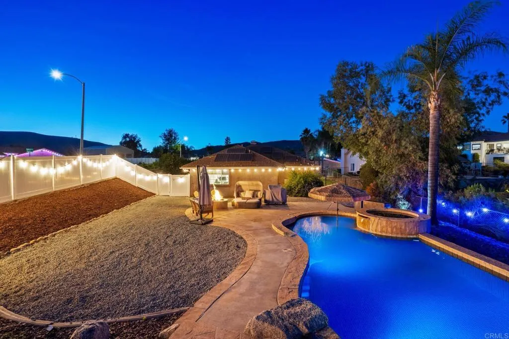 https://cdn.realtyfeed.com/cdn/127/306614770/c89aeb5d600f6058b59f3fe5f75a7f77.webp