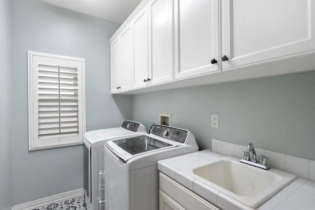 https://cdn.realtyfeed.com/cdn/127/306614782/0dd9143a47a88378d4a741a660f5e52e.webp