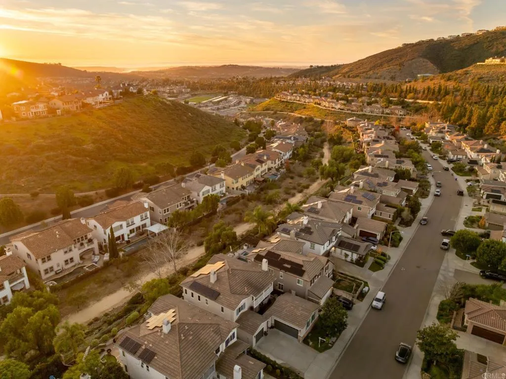 https://cdn.realtyfeed.com/cdn/127/306614782/26554888fef76846fc3305cd4eca9182.webp