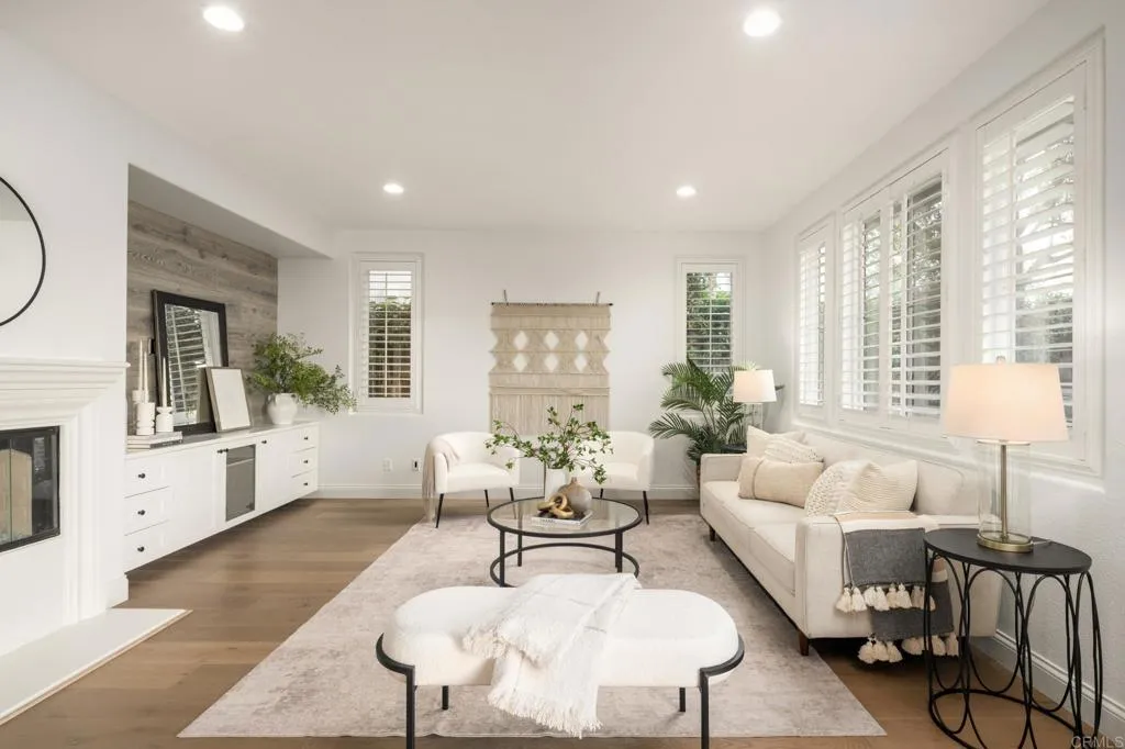 https://cdn.realtyfeed.com/cdn/127/306614782/34077621d71324d4966d1c063f2ac3d7.webp