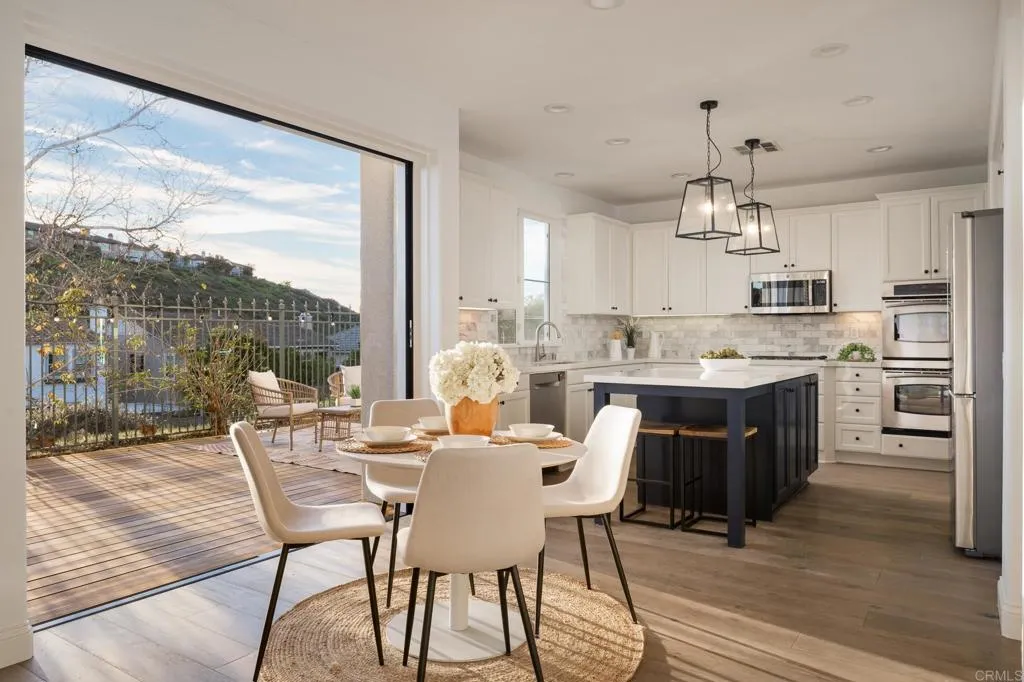 https://cdn.realtyfeed.com/cdn/127/306614782/8c555130288b7fe9789c83c2adac84a8.webp