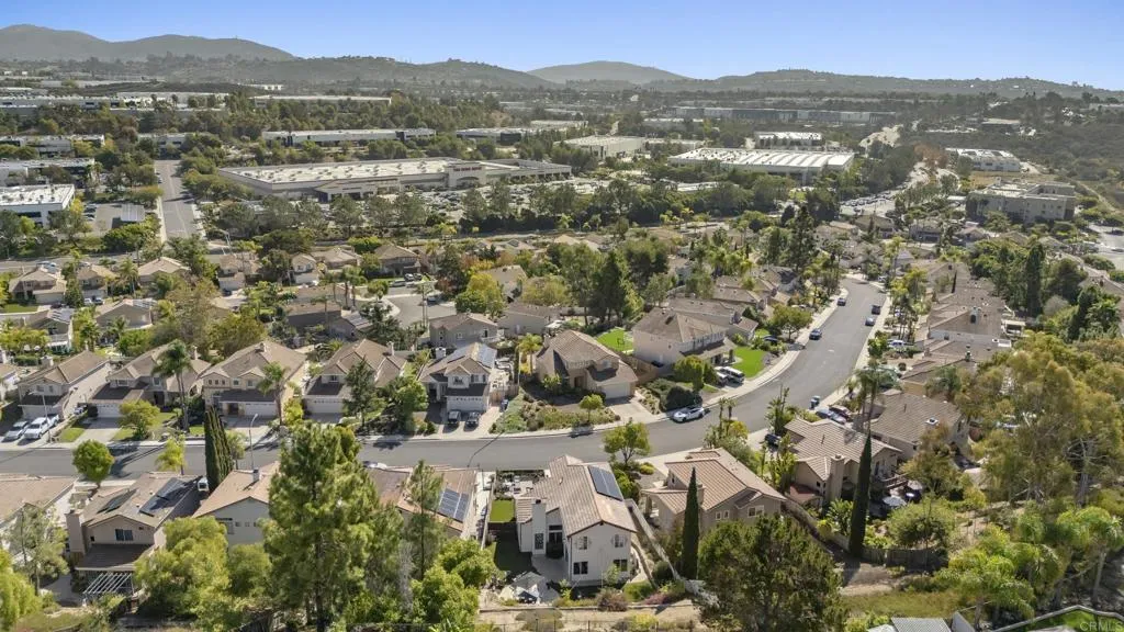 https://cdn.realtyfeed.com/cdn/127/306614788/596c6af51853da838ee57bdba888c481.webp