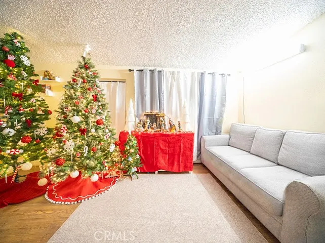 13691 Gavina Unit 505, Sylmar, CA 91342 - Photo 2 of 22, Sylmar, CA