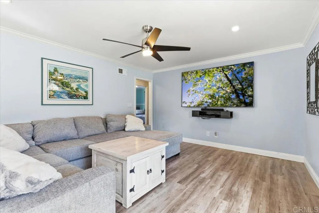 https://cdn.realtyfeed.com/cdn/127/306614853/3e59591c0b14237e694ac5a41323ca06.webp