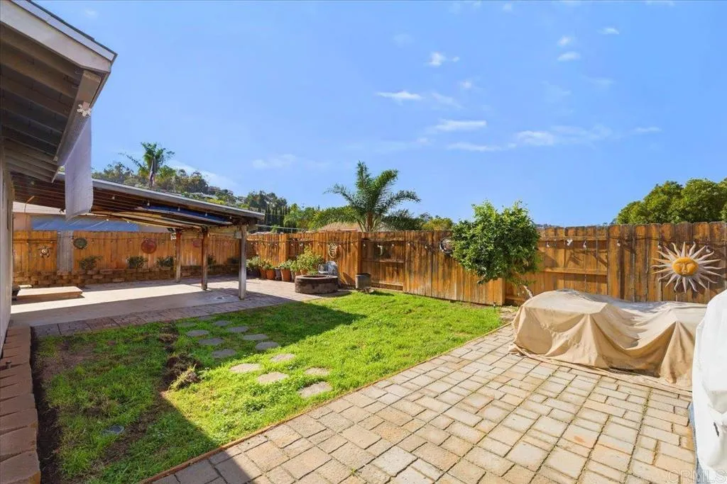 https://cdn.realtyfeed.com/cdn/127/306614853/c4c44e78482cec4b0a699f773824b826.webp