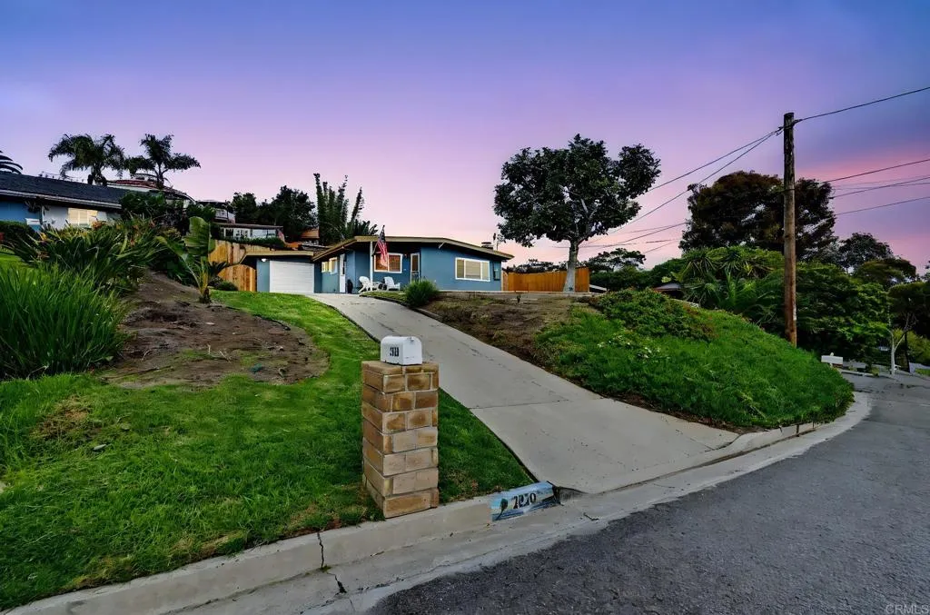 https://cdn.realtyfeed.com/cdn/127/306614859/83f5e03c1215548893702a0830967645.webp