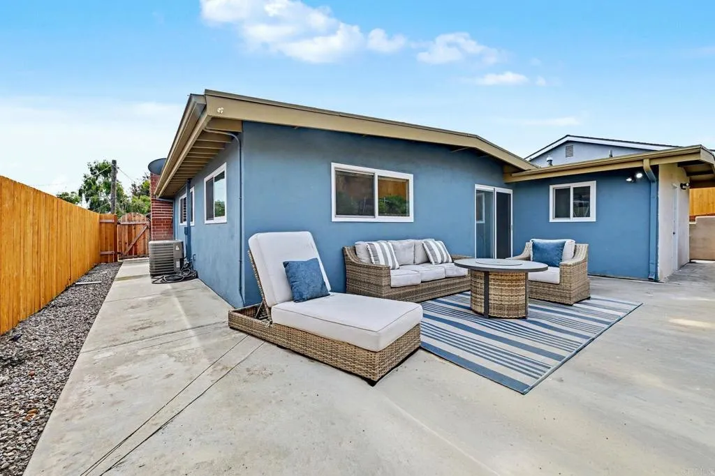 https://cdn.realtyfeed.com/cdn/127/306614859/8507ba7ba19ae516b269eec65031b136.webp