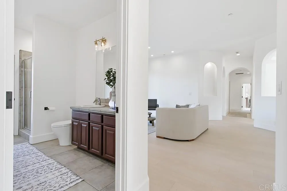 https://cdn.realtyfeed.com/cdn/127/306614868/0548e9587b1068c5a12866852f0dbbda.webp