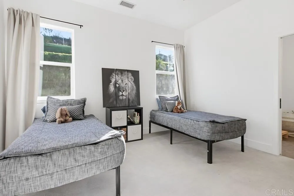 https://cdn.realtyfeed.com/cdn/127/306614868/a408ab6b52be88d40a66584018096fc0.webp