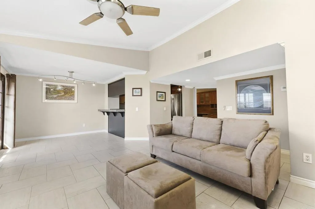 Photo #18: PTP2600203 Listing: Photo #18