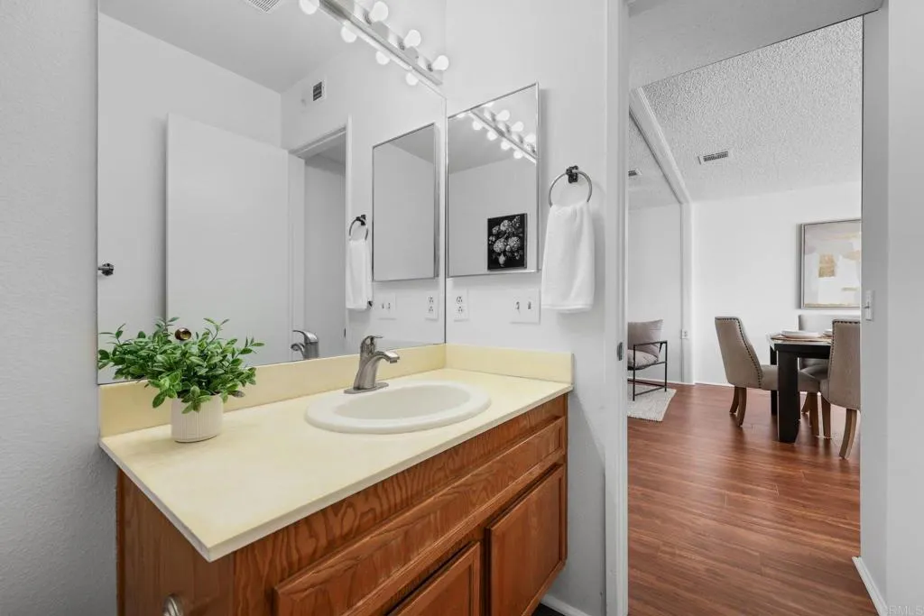 Photo #15: PTP2600210 Listing: Photo #15