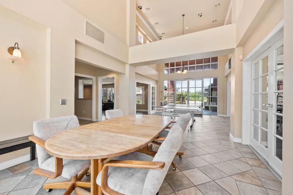 https://cdn.realtyfeed.com/cdn/127/306614986/bdfdd0f5380b551192511c8882fa6d29.webp