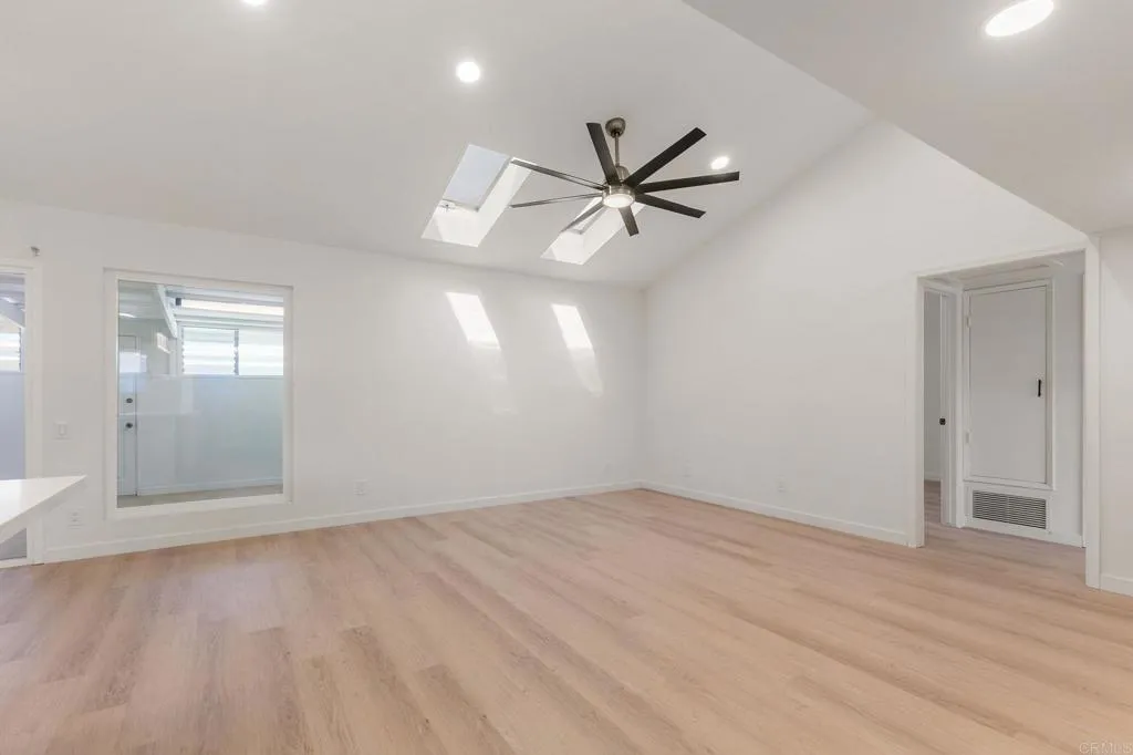 Photo #4: NDP2600230 Listing: Photo #4