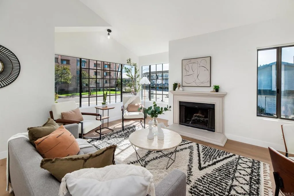 Photo #5: PTP2600217 Listing: Photo #5