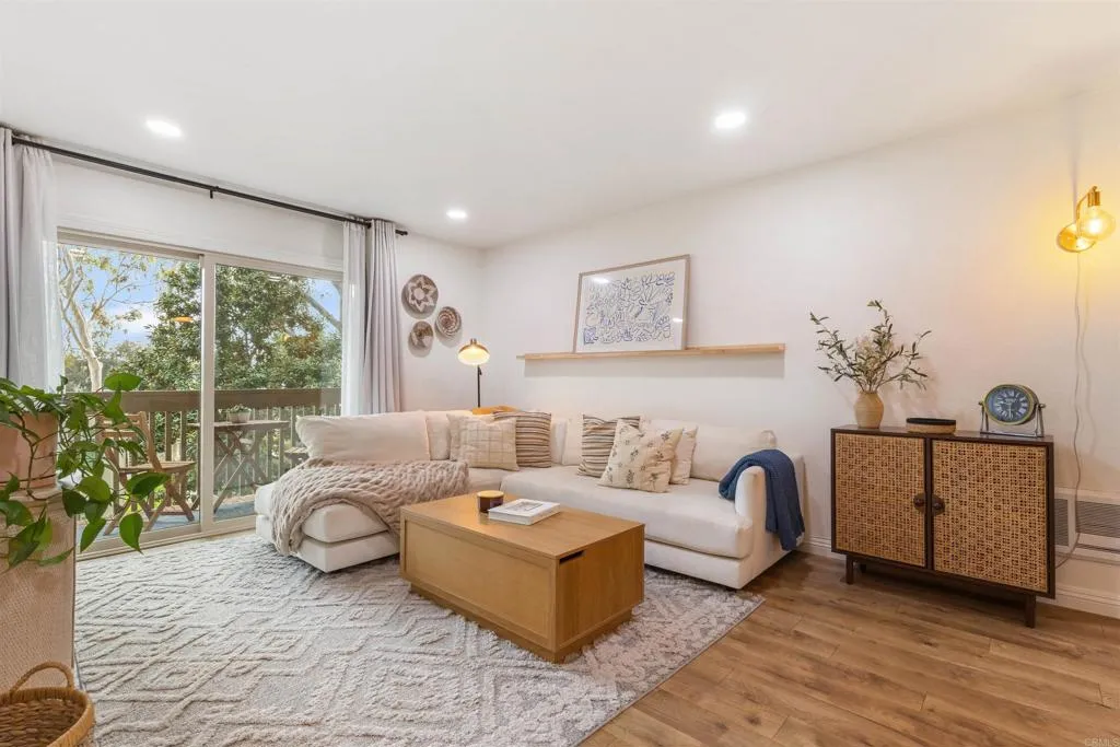 Photo #3: NDP2600231 Listing: Photo #3