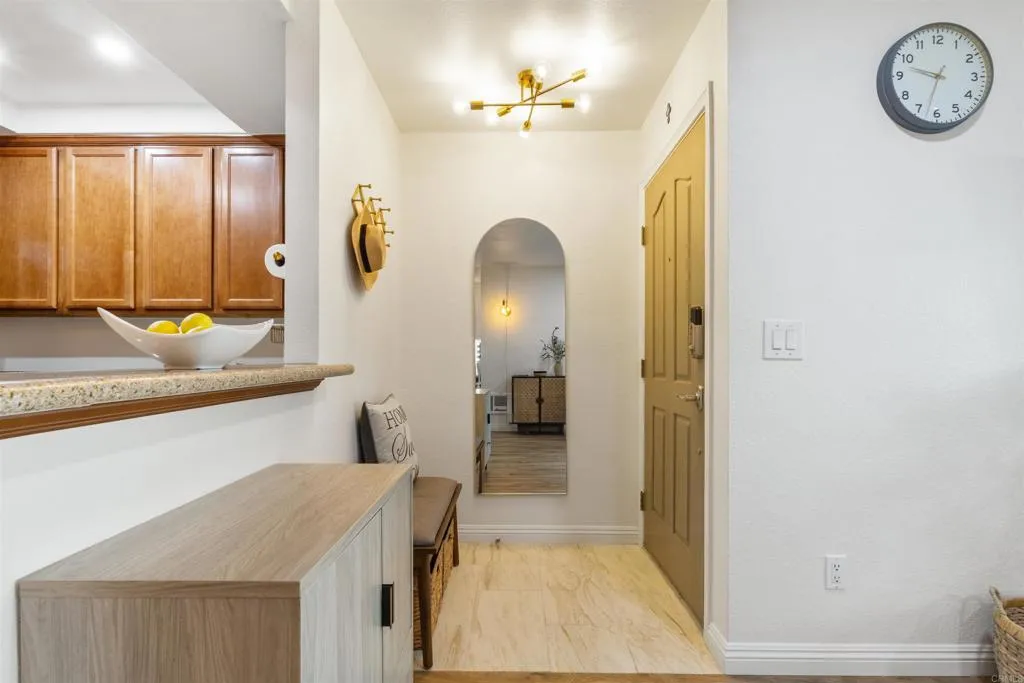 Photo #5: NDP2600231 Listing: Photo #5