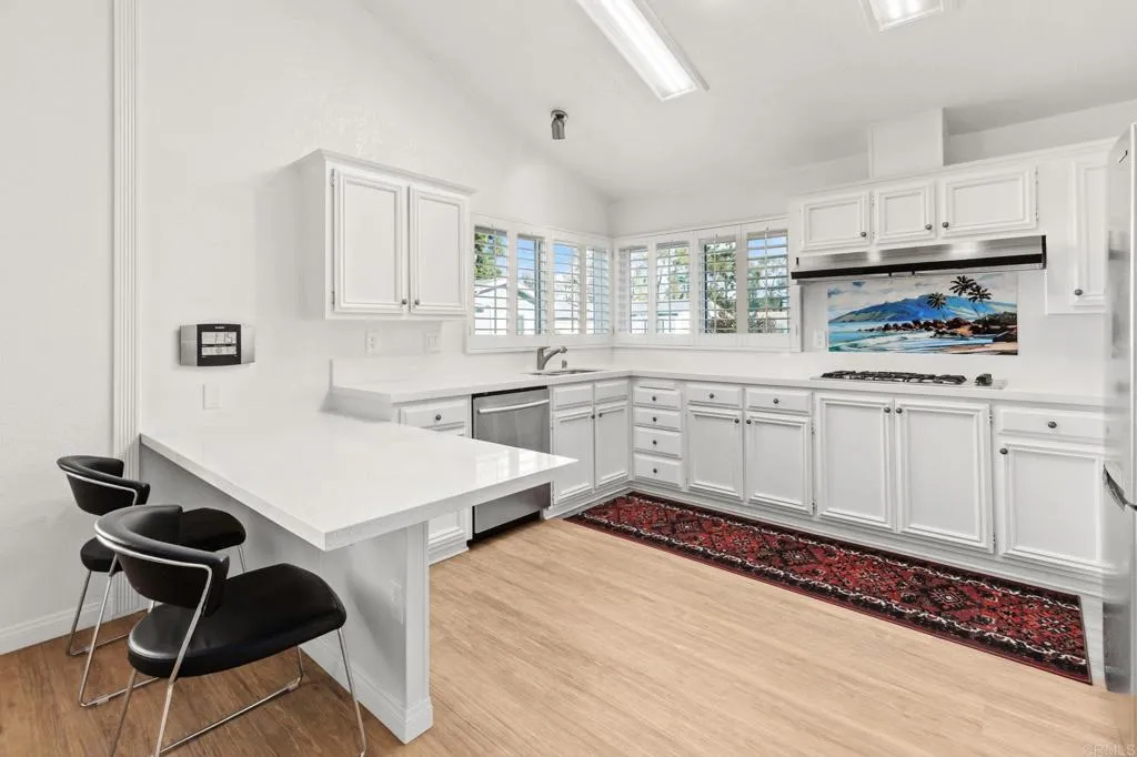 https://cdn.realtyfeed.com/cdn/127/306615128/4738b211d0fdd8f442a24d63b0beaf02.webp