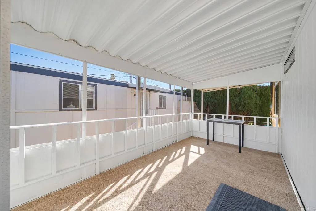 https://cdn.realtyfeed.com/cdn/127/306615172/0b722d33376247d95300f0d015909210.webp