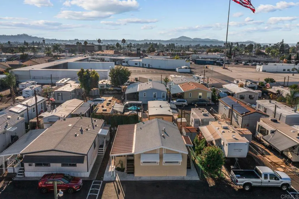 https://cdn.realtyfeed.com/cdn/127/306615172/d139aa6c35387d955f86aef8500389a8.webp