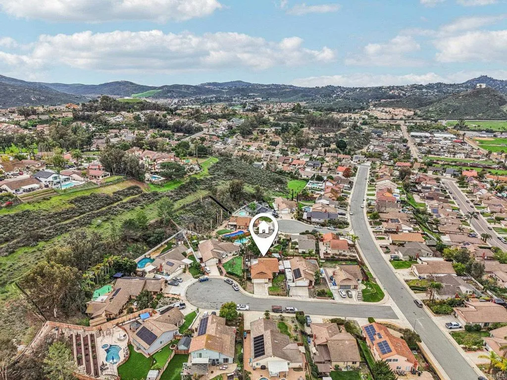 https://cdn.realtyfeed.com/cdn/127/306615176/e8c5ef80b3ae7e9b546aa6fe188b26ff.webp