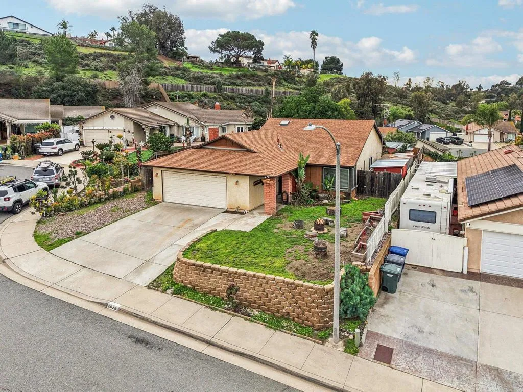 https://cdn.realtyfeed.com/cdn/127/306615176/eb86e9104e0eb6103bd949ce0a267747.webp