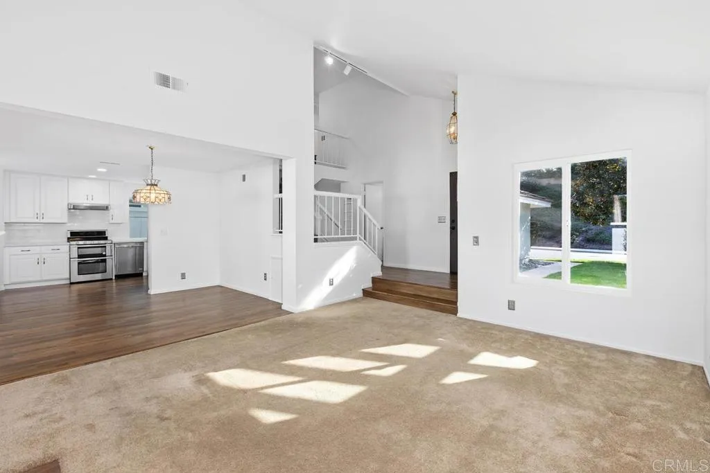 https://cdn.realtyfeed.com/cdn/127/306615202/68a04603f07b07c50de703083c613a89.webp