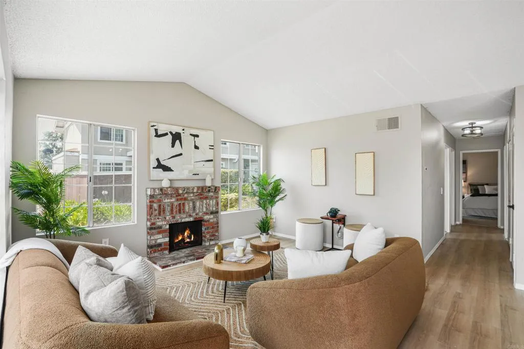 Photo #5: PTP2600222 Listing: Photo #5