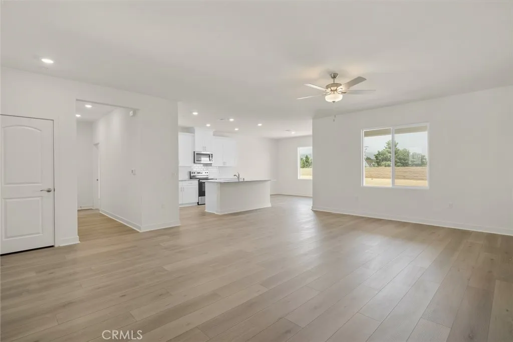 14857 Desert Lily Court, Apple Valley, CA 92307 - Photo 4 of 5, Apple Valley, CA