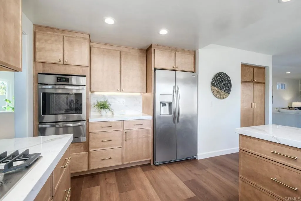 https://cdn.realtyfeed.com/cdn/127/306615244/0e7198abebacfcf9f709944c03b0ed32.webp