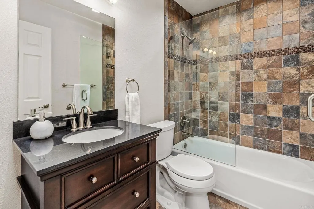 Photo #20: NDP2600243 Listing: Photo #20