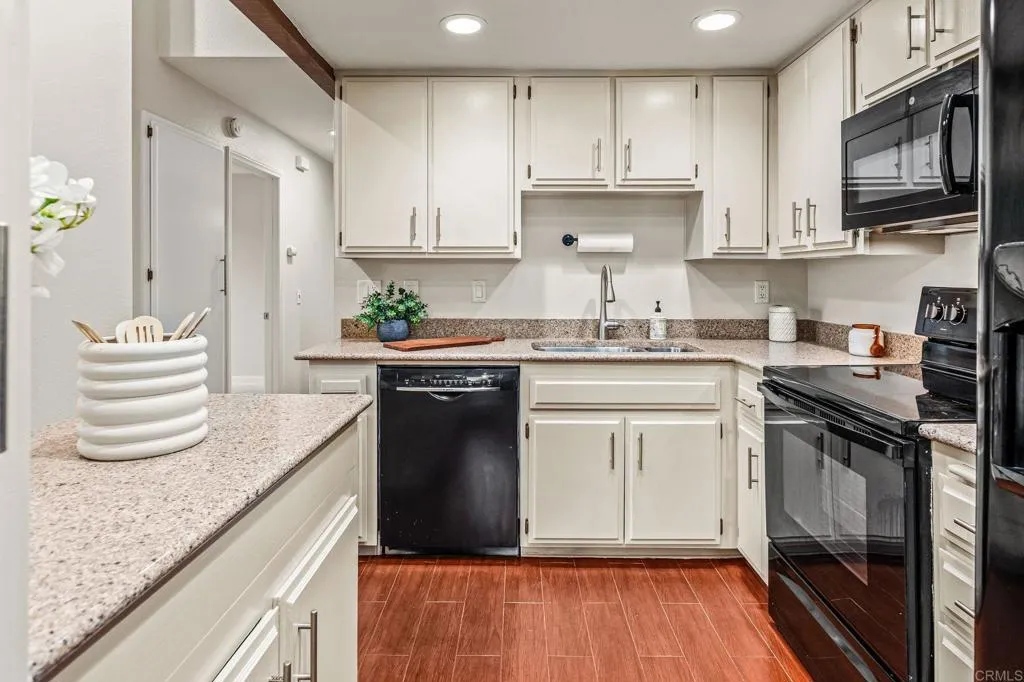 Photo #11: NDP2600243 Listing: Photo #11