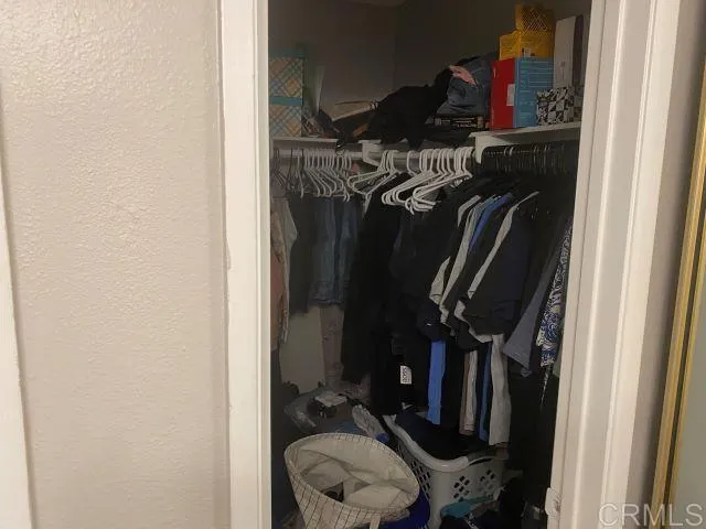 https://cdn.realtyfeed.com/cdn/127/306615290/10bb1d4ad13eb242d12d8c036513da22.webp