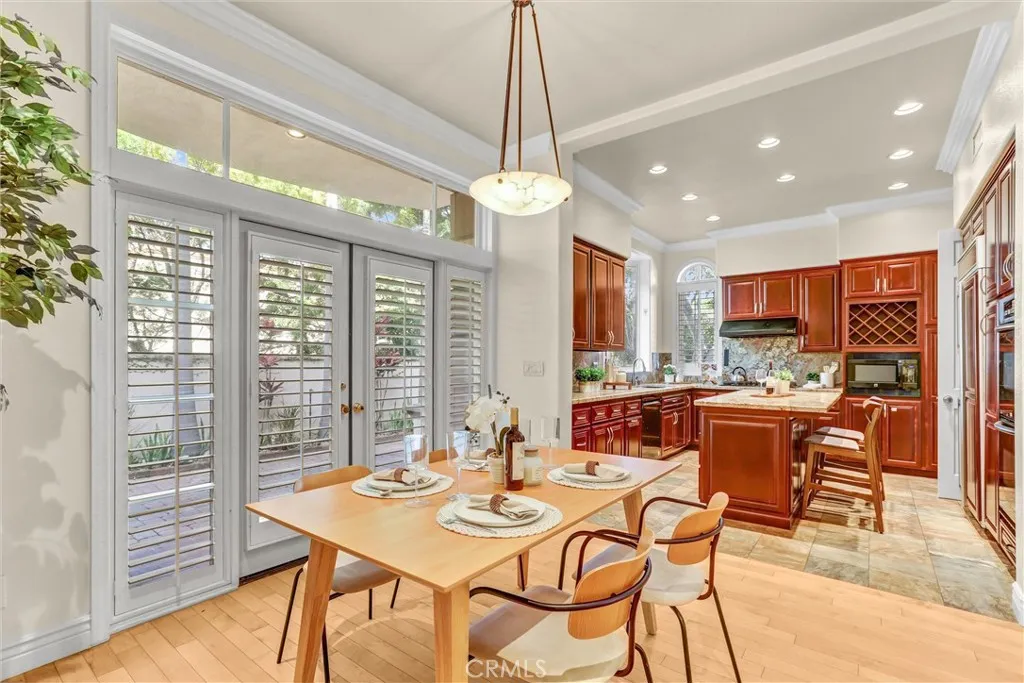 Photo #12: CV25248072 Listing: Photo #12