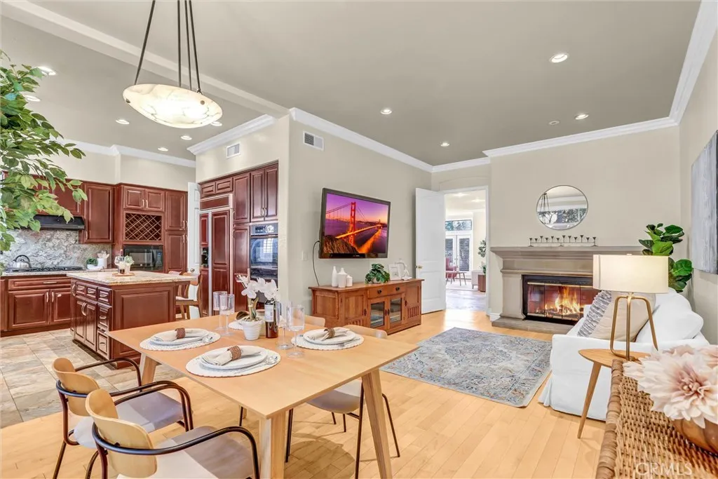 https://cdn.realtyfeed.com/cdn/127/306615330/36fa03b6894161e692e2e315b0847cd8.webp