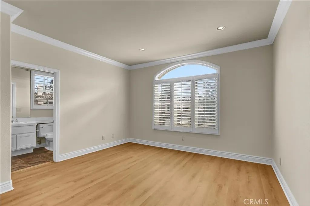 Photo #22: CV25248072 Listing: Photo #22