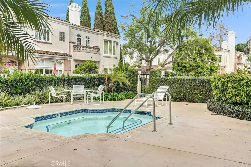 https://cdn.realtyfeed.com/cdn/127/306615330/81bf429b6288485e160e4fb23d710927.webp