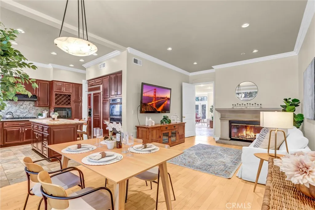 Photo #14: CV25248072 Listing: Photo #14