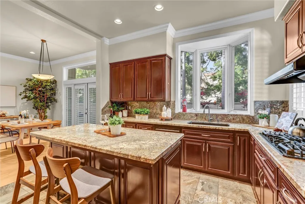 https://cdn.realtyfeed.com/cdn/127/306615330/9f8a0d56003a6900ddfb7fdc5ec35de2.webp