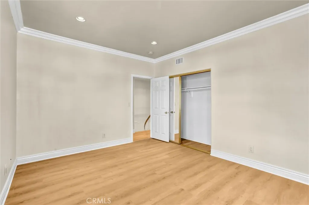 https://cdn.realtyfeed.com/cdn/127/306615330/df124f305f3c11a2238b411665b61d5b.webp
