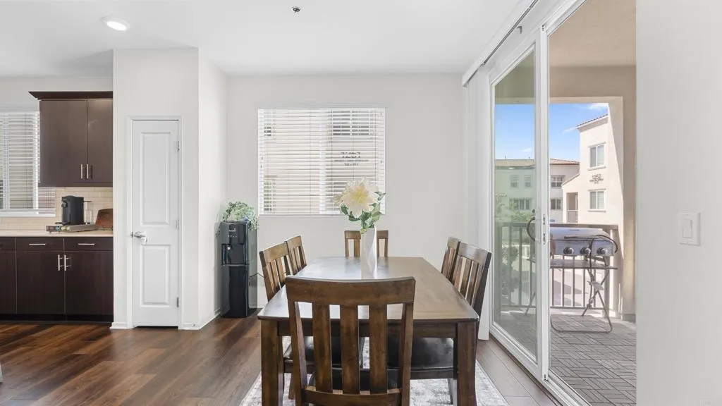 https://cdn.realtyfeed.com/cdn/127/306615354/a26c6362446adf5fc41049ac09bd01a9.webp