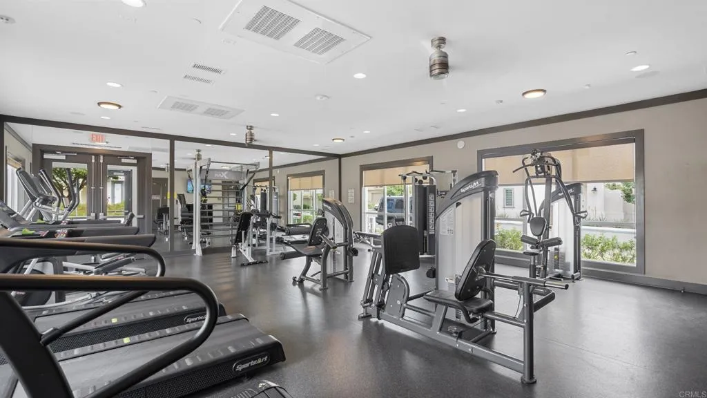 https://cdn.realtyfeed.com/cdn/127/306615354/d9bd66049e44d86147debe751878ac3d.webp