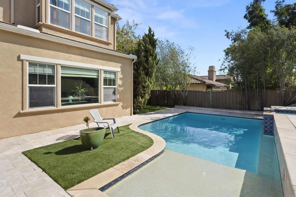 https://cdn.realtyfeed.com/cdn/127/306615366/0825a6a03e0be28648a792186f84d2e8.webp