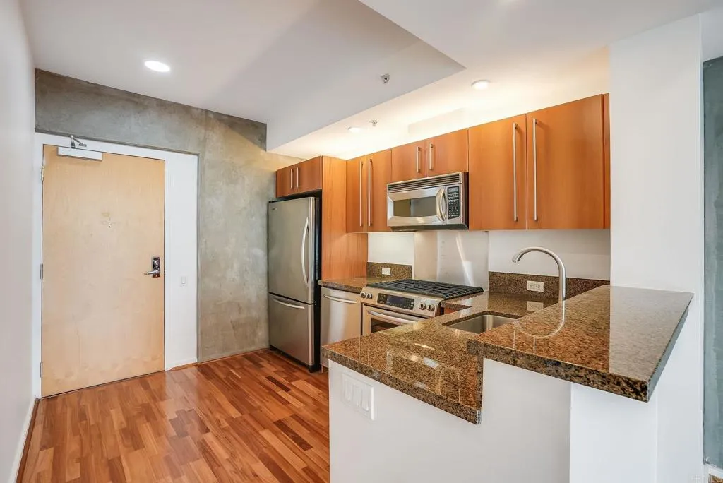 Photo #2: PTP2600230 Listing: Photo #2
