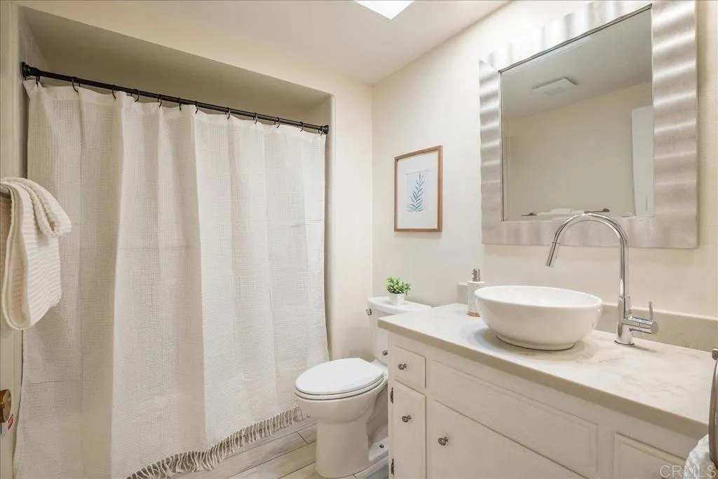 https://cdn.realtyfeed.com/cdn/127/306615433/2b917e0eb609470a813e60ca603658b5.webp