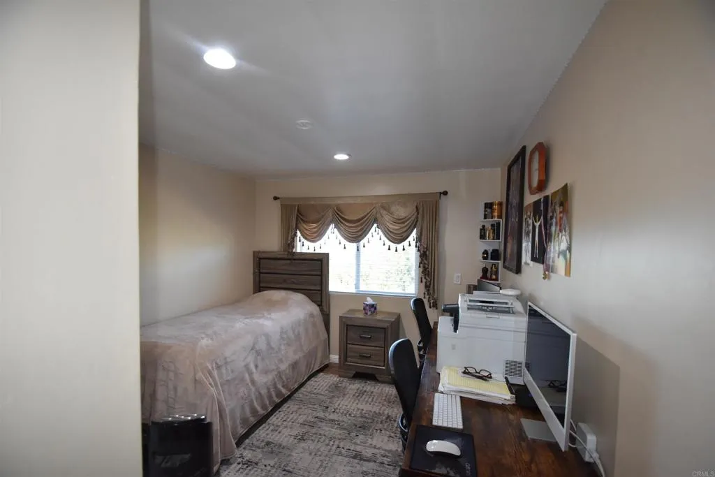 https://cdn.realtyfeed.com/cdn/127/306615464/0d419edebdfe3445f679883ea3c26d33.webp
