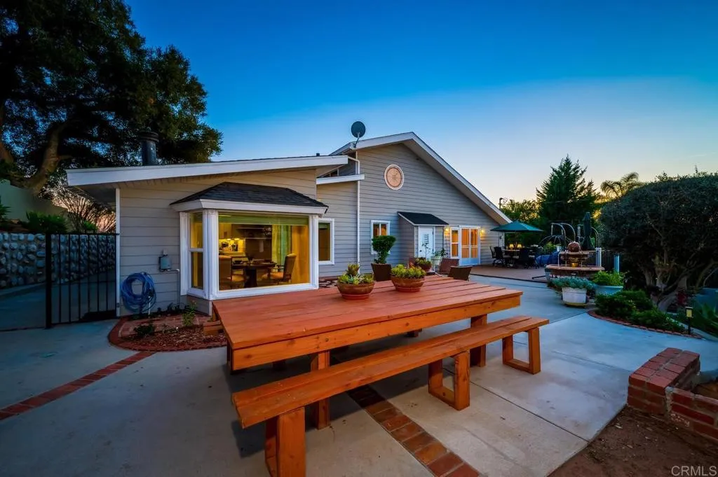 https://cdn.realtyfeed.com/cdn/127/306615466/286736624380dfa326aa63683733ba27.webp