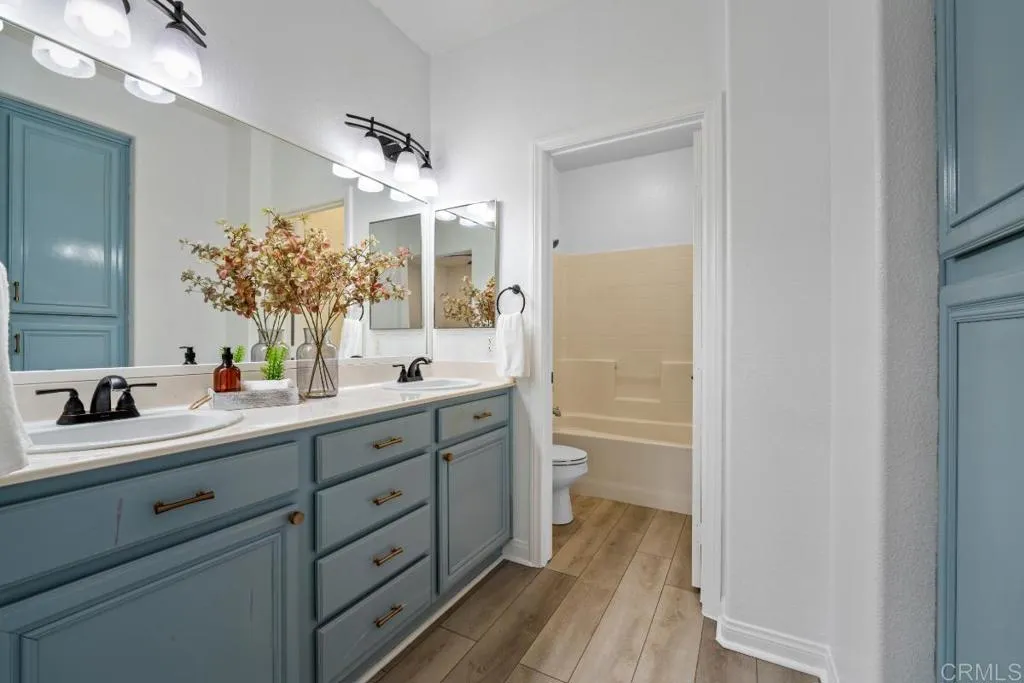 https://cdn.realtyfeed.com/cdn/127/306615468/7239d19f53f311bf9b026abac1314637.webp