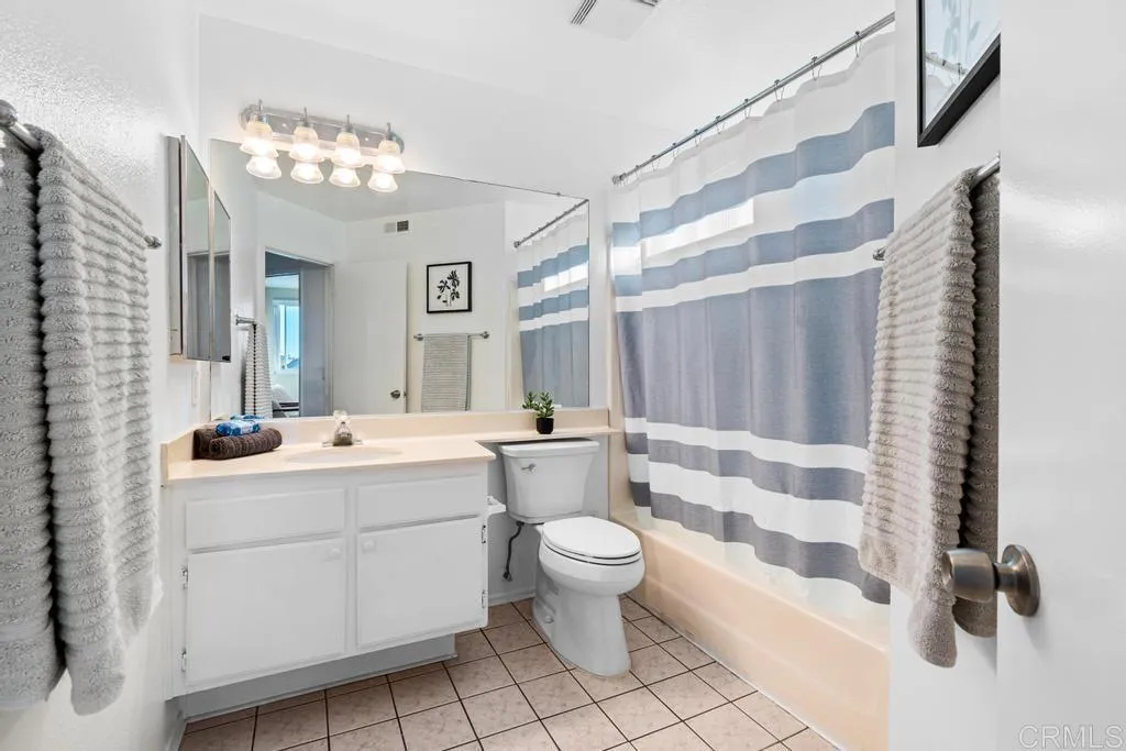 https://cdn.realtyfeed.com/cdn/127/306615508/2e71f1451126506150a484e9b83b7741.webp