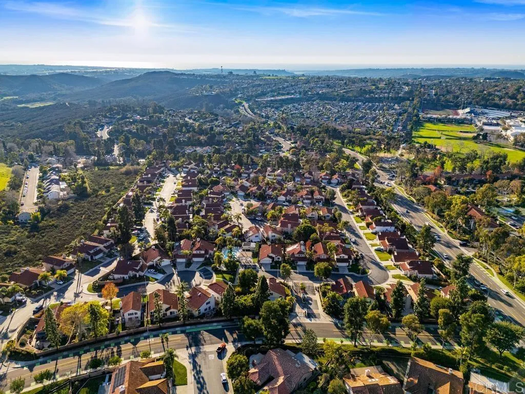 https://cdn.realtyfeed.com/cdn/127/306615508/a405b2630256a58ee807893fad295468.webp